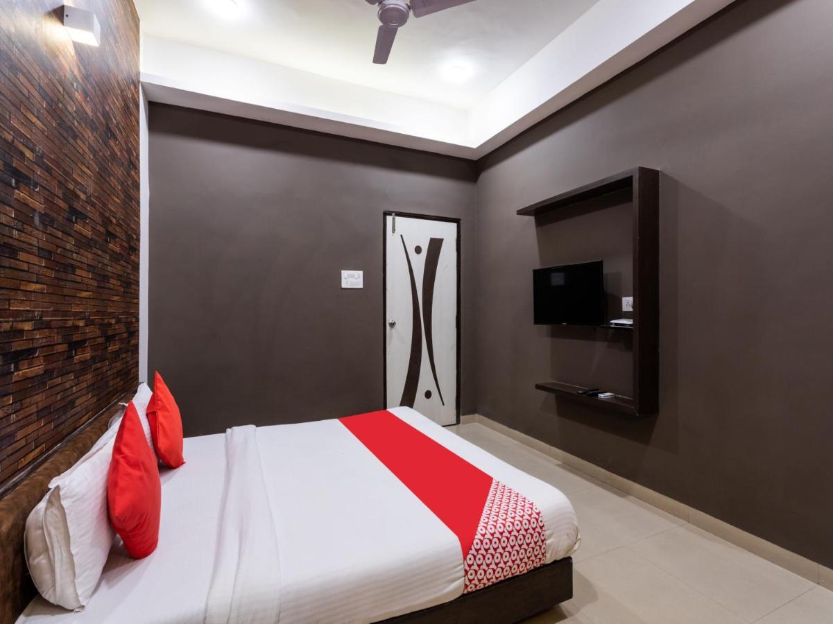 Oyo 29235 Lavender Hotel 3*